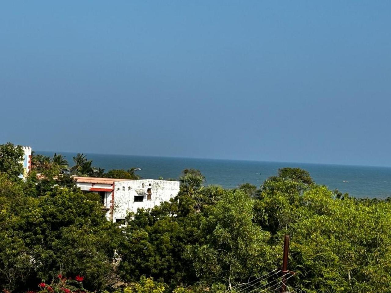 Dream Promenade Beach View Pondicherry Exteriör bild